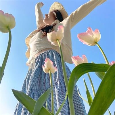 女演员今天依然
